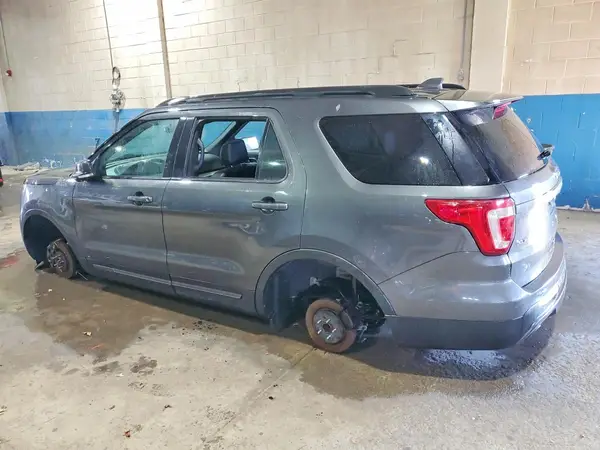 1FM5K7D87HGC46938 2017 FORD EXPLORER - Image 2