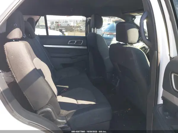 1FM5K7D87HGD03865 2017 FORD EXPLORER - Image 8
