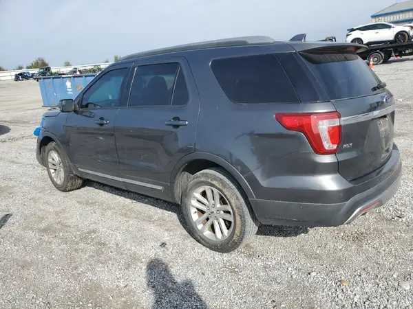 1FM5K7D87HGD39331 2017 FORD EXPLORER - Image 2