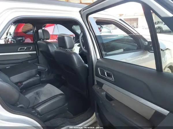 1FM5K7D87HGD41824 2017 FORD EXPLORER - Image 8