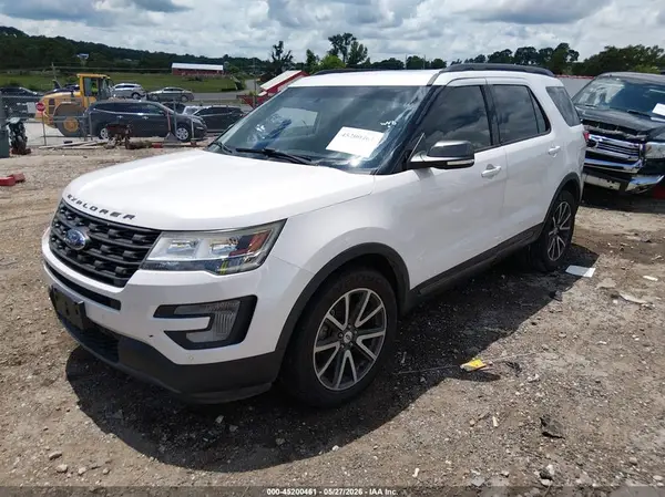 1FM5K7D87HGD49163 2017 FORD EXPLORER - Image 2