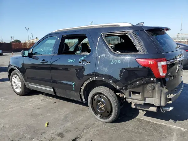 1FM5K7D87HGD64181 2017 FORD EXPLORER - Image 2