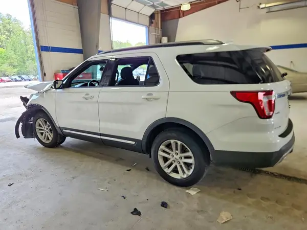1FM5K7D87HGE12391 2017 FORD EXPLORER - Image 2