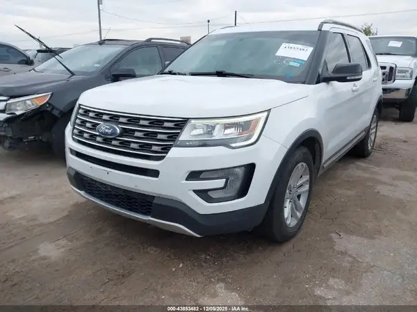 1FM5K7D87HGE22533 2017 FORD EXPLORER - Image 2