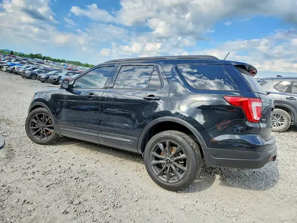 1FM5K7D87JGA02471 2018 FORD EXPLORER - Image 2