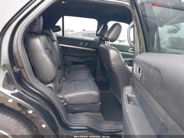 1FM5K7D87JGA13082 2018 FORD EXPLORER - Image 8
