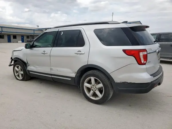 1FM5K7D87JGA31324 2018 FORD EXPLORER - Image 2