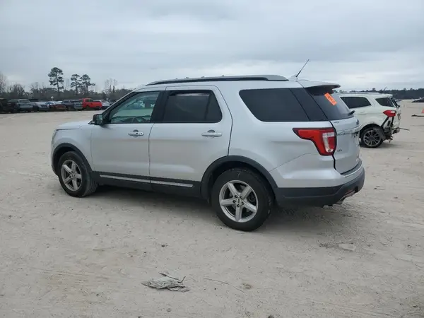 1FM5K7D87JGA80605 2018 FORD EXPLORER - Image 2