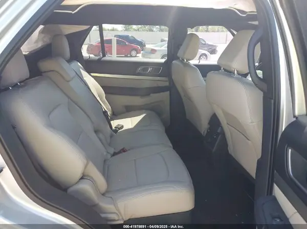 1FM5K7D87JGB43038 2018 FORD EXPLORER - Image 8