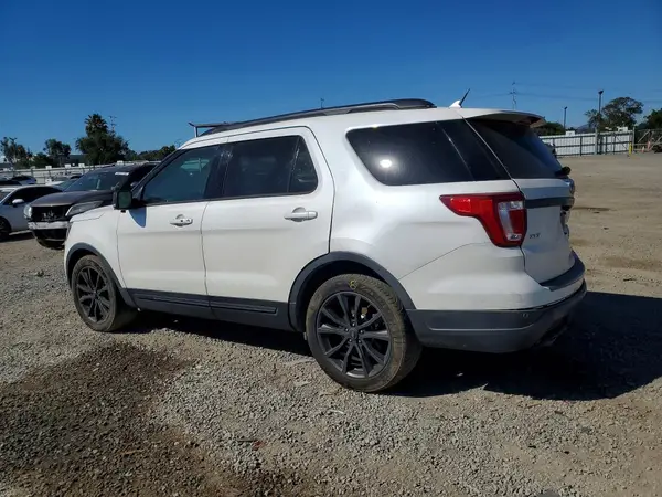 1FM5K7D87JGC41812 2018 FORD EXPLORER - Image 2