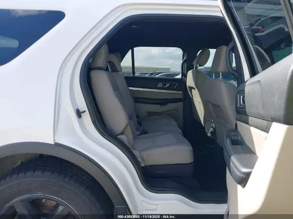 1FM5K7D87JGC69562 2018 FORD EXPLORER - Image 8