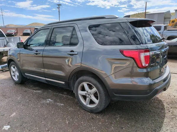1FM5K7D87KGB07366 2019 FORD EXPLORER - Image 2