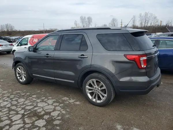 1FM5K7D87KGB19372 2019 FORD EXPLORER - Image 2