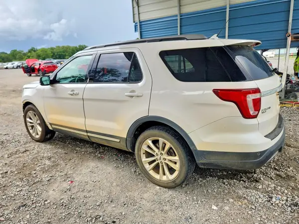 1FM5K7D87KGB33918 2019 FORD EXPLORER - Image 2