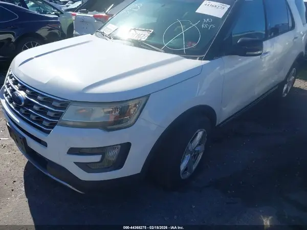 1FM5K7D88GGA52028 2016 FORD EXPLORER - Image 2