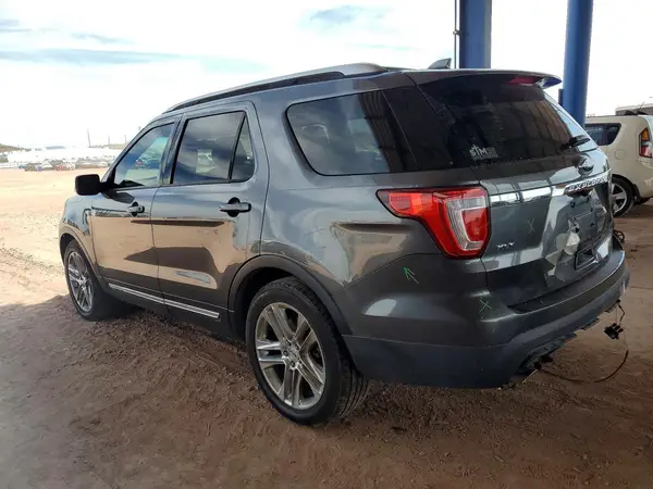 1FM5K7D88GGB12471 2016 FORD EXPLORER - Image 2