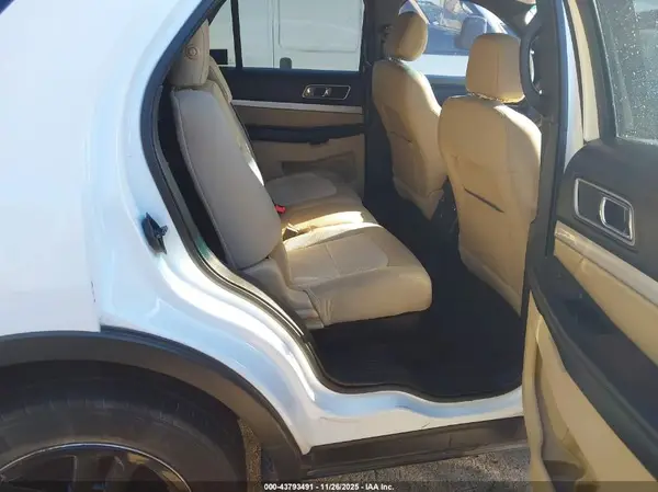 1FM5K7D88GGB17671 2016 FORD EXPLORER - Image 8