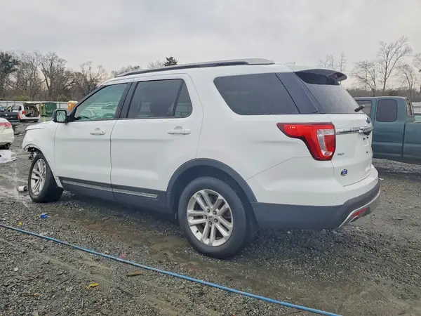 1FM5K7D88GGC29841 2016 FORD EXPLORER - Image 2