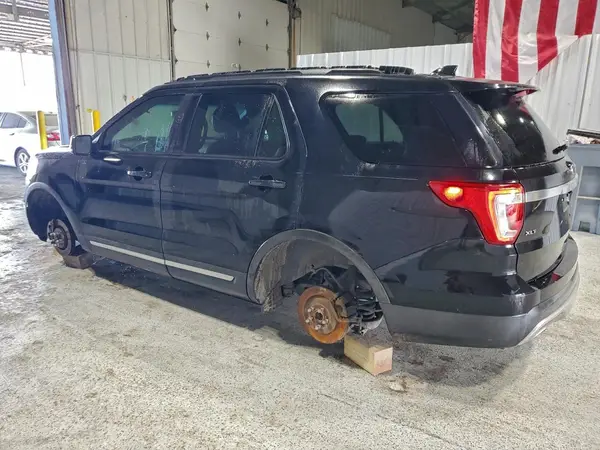 1FM5K7D88GGD01511 2016 FORD EXPLORER - Image 2