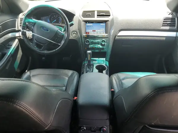 1FM5K7D88HGA01422 2017 FORD EXPLORER - Image 8