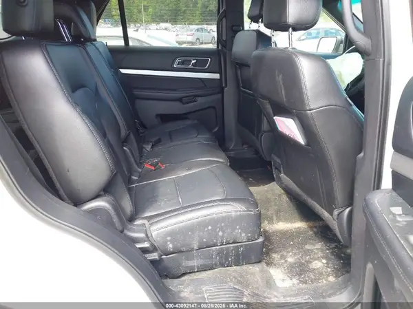 1FM5K7D88HGA01436 2017 FORD EXPLORER - Image 8