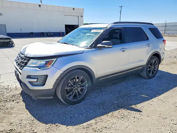 1FM5K7D88HGA21329 2017 FORD EXPLORER - Image 1
