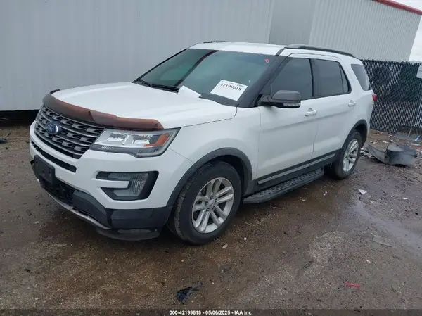 1FM5K7D88HGA26885 2017 FORD EXPLORER - Image 2