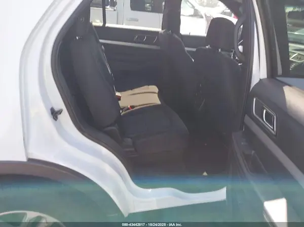 1FM5K7D88HGA27602 2017 FORD EXPLORER - Image 8