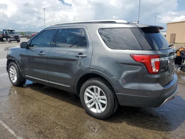 1FM5K7D88HGA38759 2017 FORD EXPLORER - Image 2