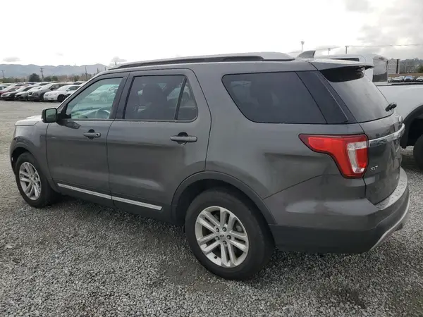 1FM5K7D88HGA43296 2017 FORD EXPLORER - Image 2