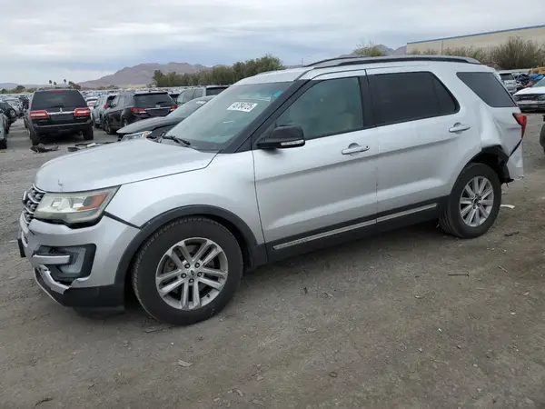 1FM5K7D88HGA43928 2017 FORD EXPLORER - Image 1