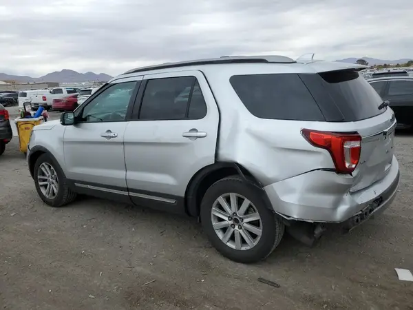 1FM5K7D88HGA43928 2017 FORD EXPLORER - Image 2