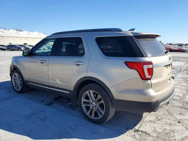 1FM5K7D88HGA59272 2017 FORD EXPLORER - Image 2