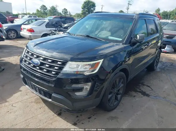 1FM5K7D88HGA74774 2017 FORD EXPLORER - Image 2