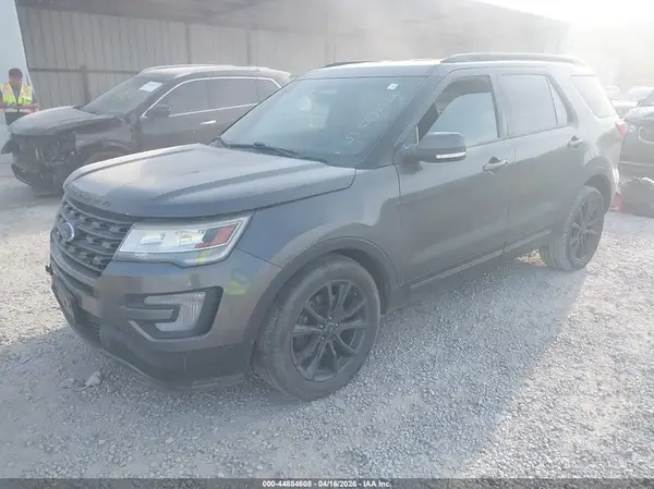 1FM5K7D88HGA92045 2017 FORD EXPLORER - Image 2