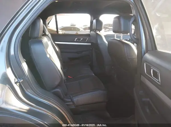 1FM5K7D88HGB07272 2017 FORD EXPLORER - Image 8