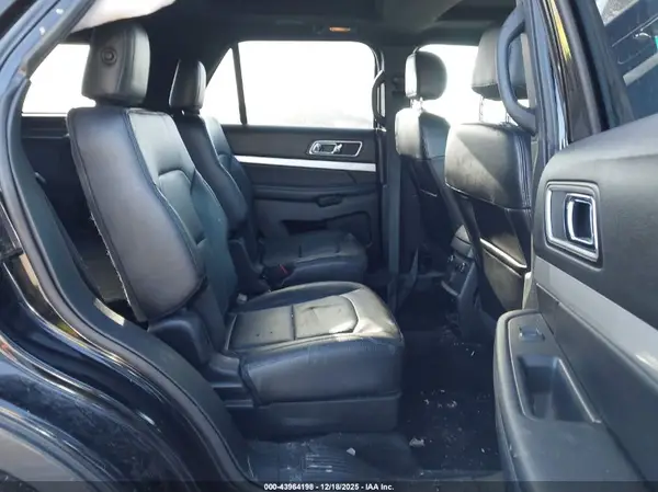 1FM5K7D88HGB21107 2017 FORD EXPLORER - Image 8