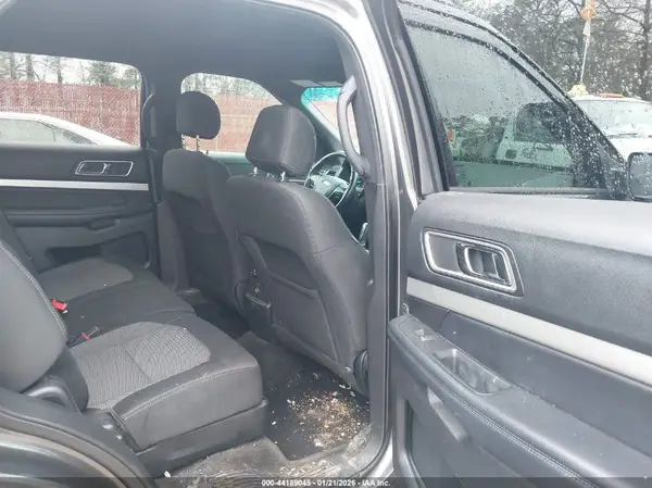 1FM5K7D88HGB21110 2017 FORD EXPLORER - Image 8