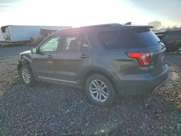 1FM5K7D88HGB29191 2017 FORD EXPLORER - Image 2