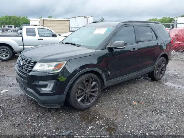 1FM5K7D88HGB58805 2017 FORD EXPLORER - Image 2