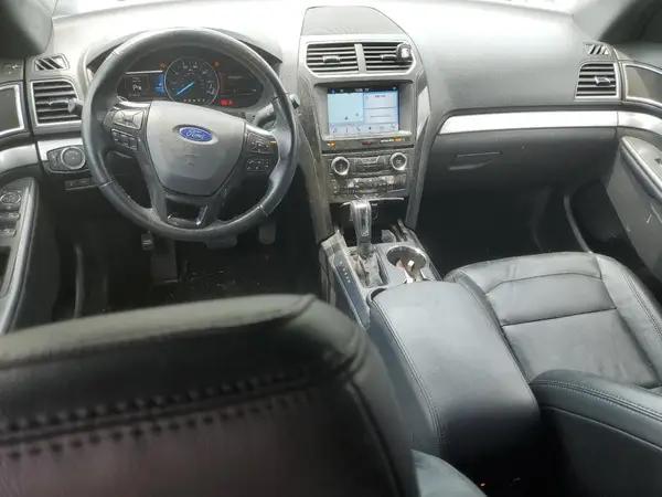 1FM5K7D88HGC75896 2017 FORD EXPLORER - Image 8