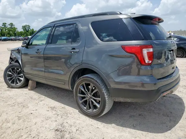 1FM5K7D88HGD41816 2017 FORD EXPLORER - Image 2