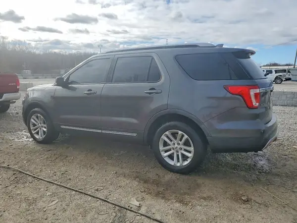 1FM5K7D88HGD42268 2017 FORD EXPLORER - Image 2