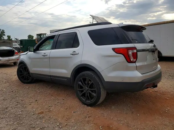1FM5K7D88HGD55294 2017 FORD EXPLORER - Image 2