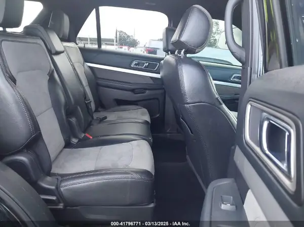 1FM5K7D88HGD89302 2017 FORD EXPLORER - Image 8