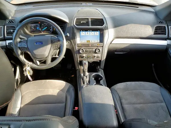 1FM5K7D88HGD96198 2017 FORD EXPLORER - Image 8