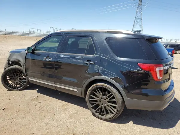 1FM5K7D88HGE00654 2017 FORD EXPLORER - Image 2