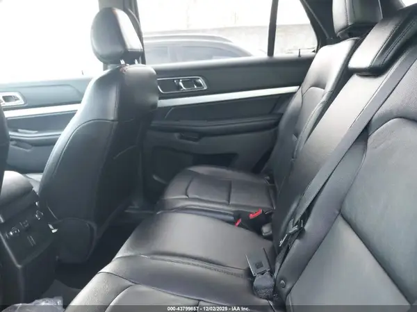 1FM5K7D88HGE24260 2017 FORD EXPLORER - Image 8