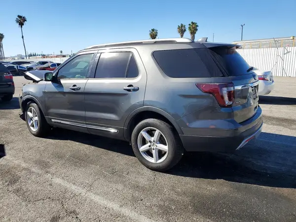 1FM5K7D88HGE41947 2017 FORD EXPLORER - Image 2