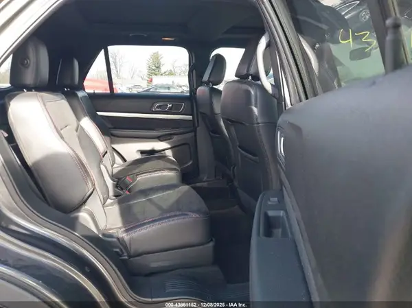 1FM5K7D88JGA12975 2018 FORD EXPLORER - Image 8